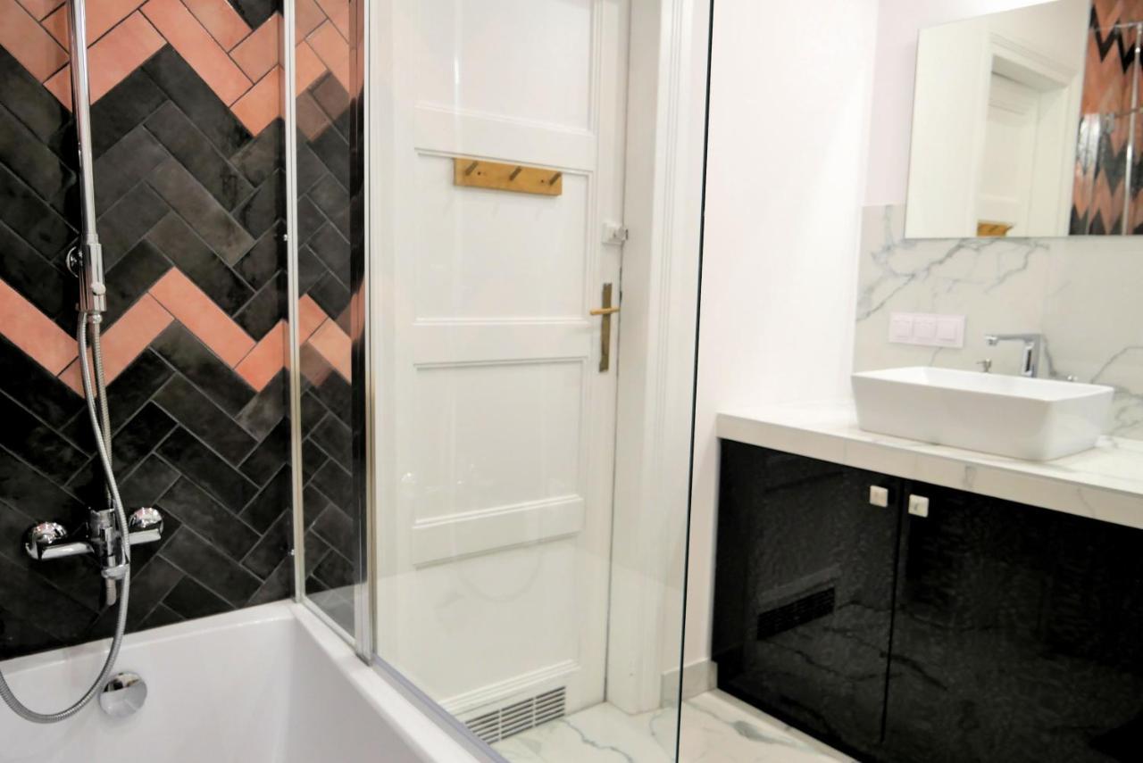 Tenement Apartment 90M2 City Center Krasków Eksteriør bilde
